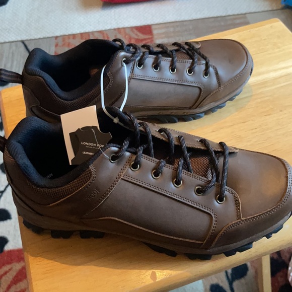 Brand new men’s London Fog hiking boots. - Picture 12 of 13